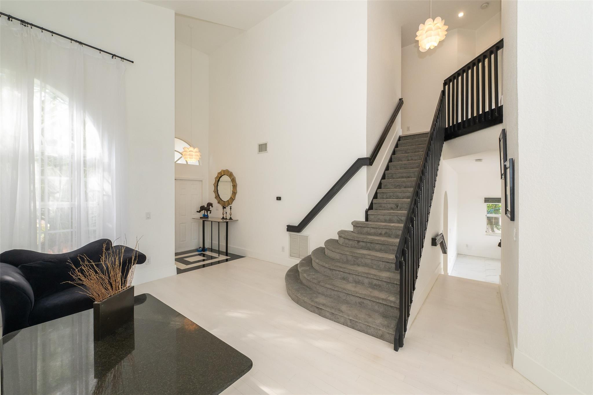 Doral Isles Antilles - Residential