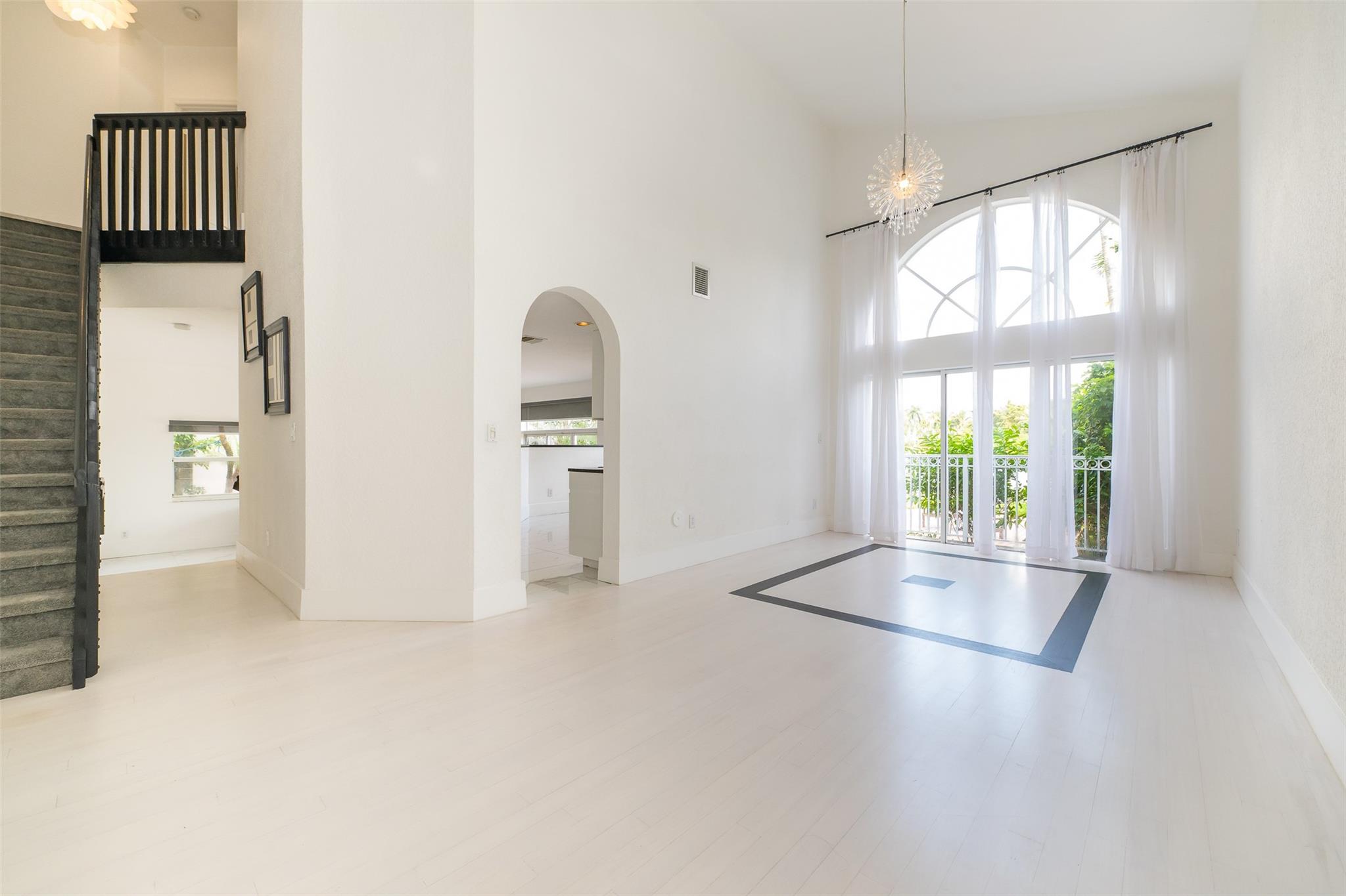 Doral Isles Antilles - Residential