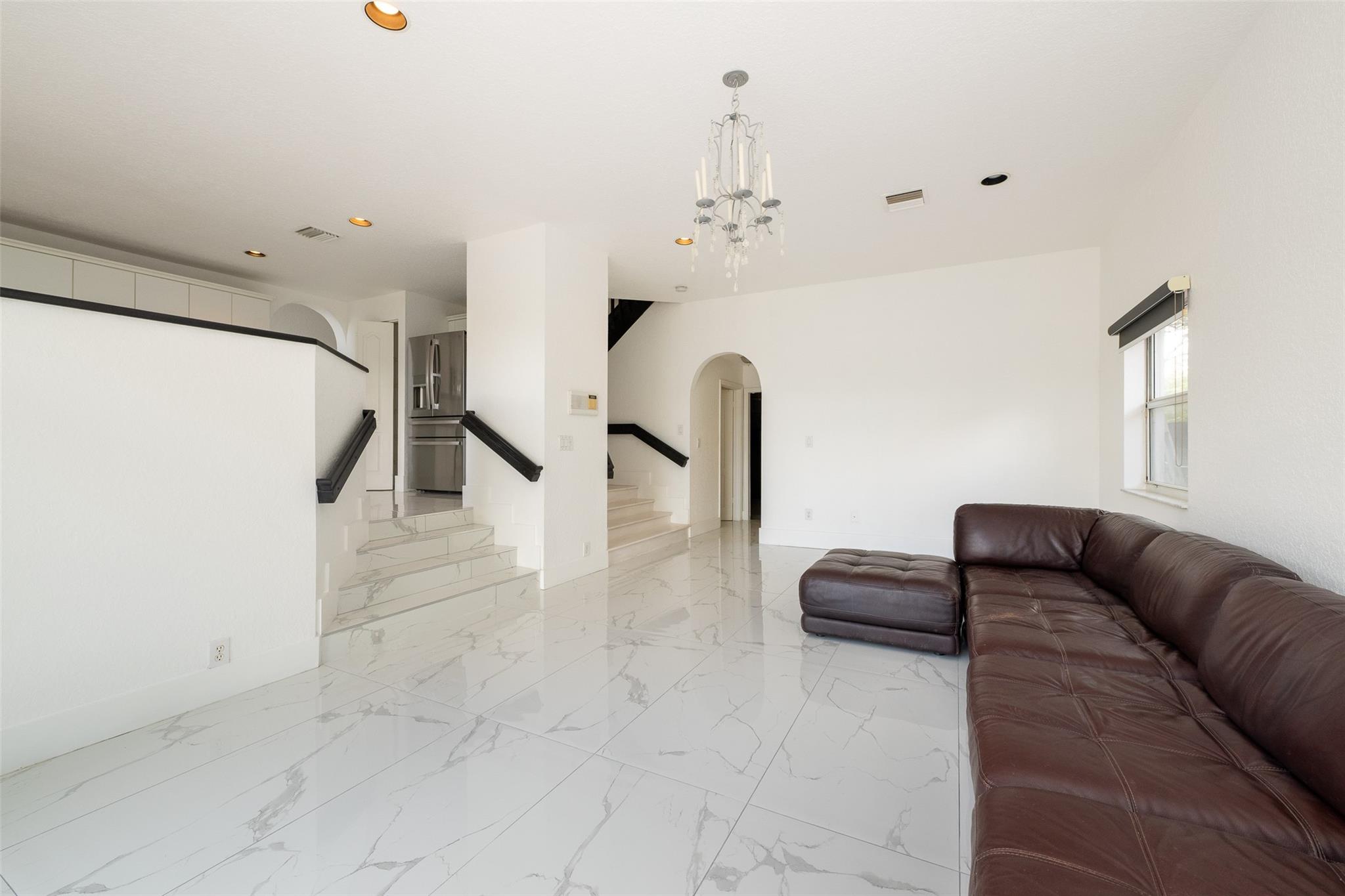 Doral Isles Antilles - Residential