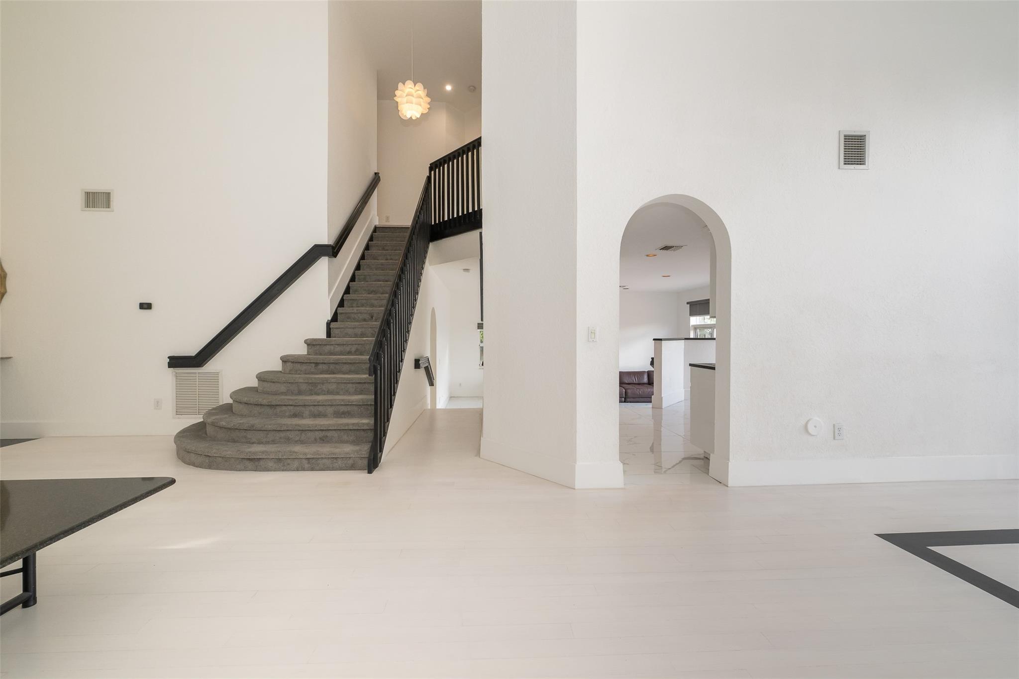 Doral Isles Antilles - Residential