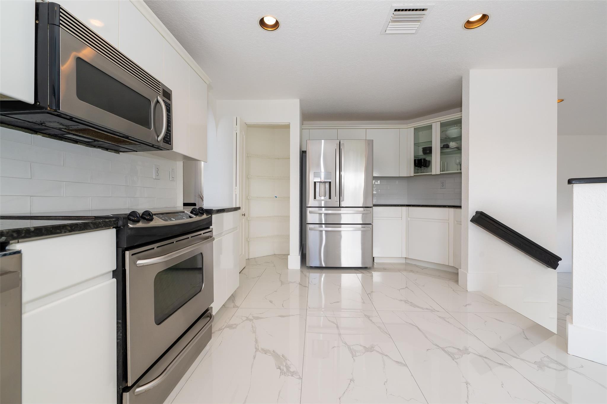 Doral Isles Antilles - Residential