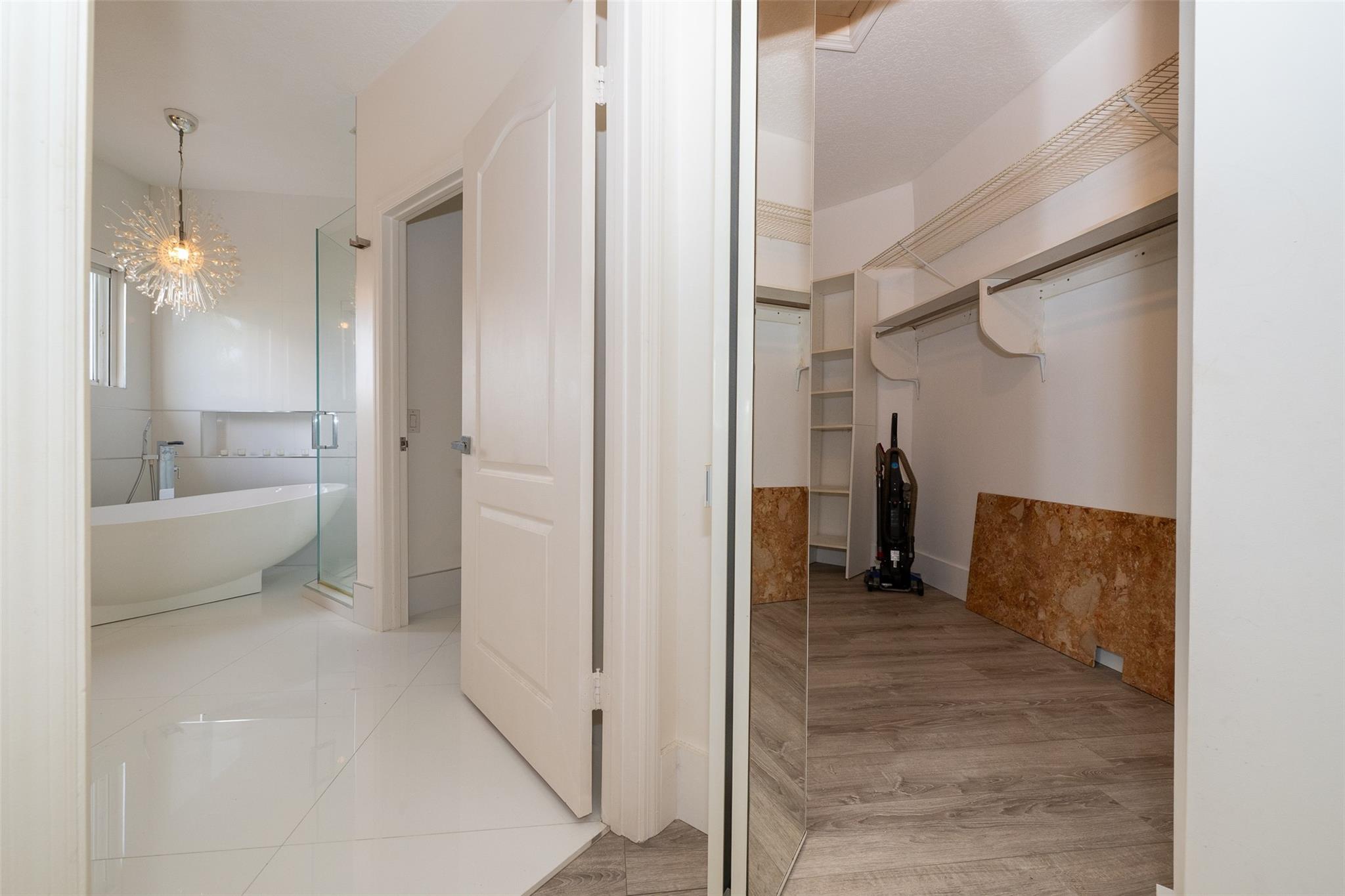 Doral Isles Antilles - Residential