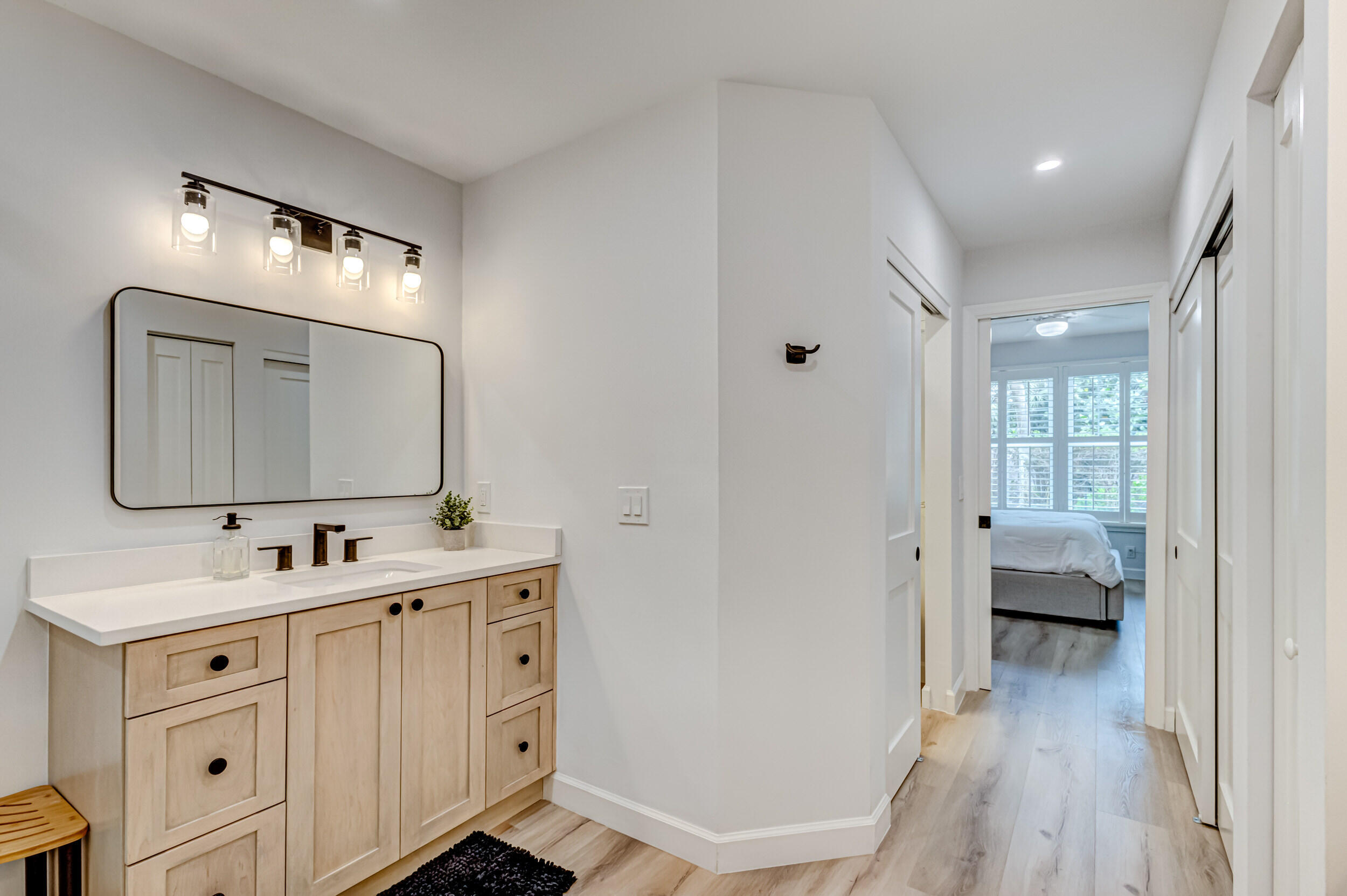 SEA COLONY CONDO - Residential Lease