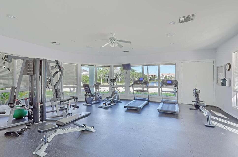 SEA COLONY CONDO - Residential Lease
