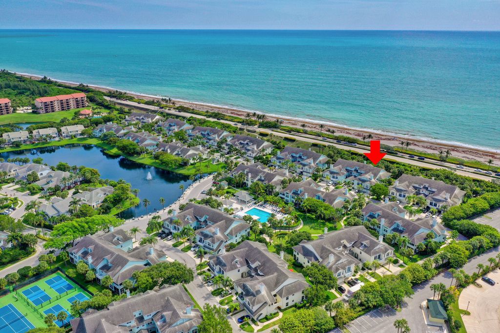 Photo of 207 Mainsail Circle, Jupiter, FL 33477 (MLS # B26015650)