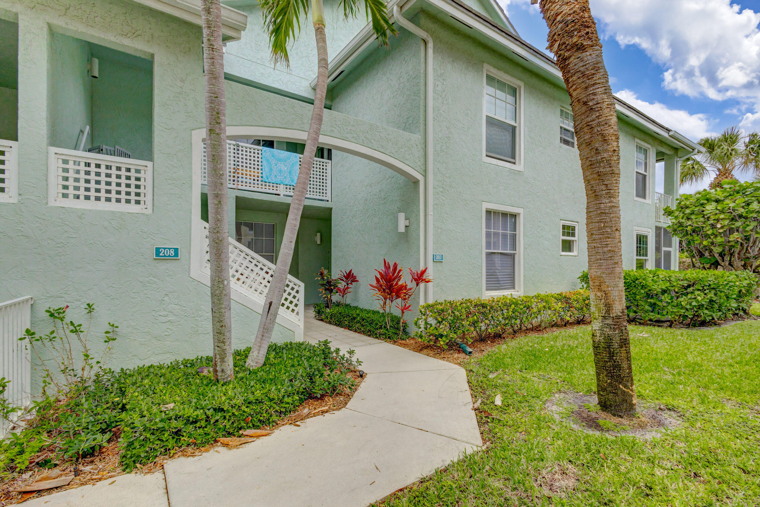 SEA COLONY CONDO - Residential Lease