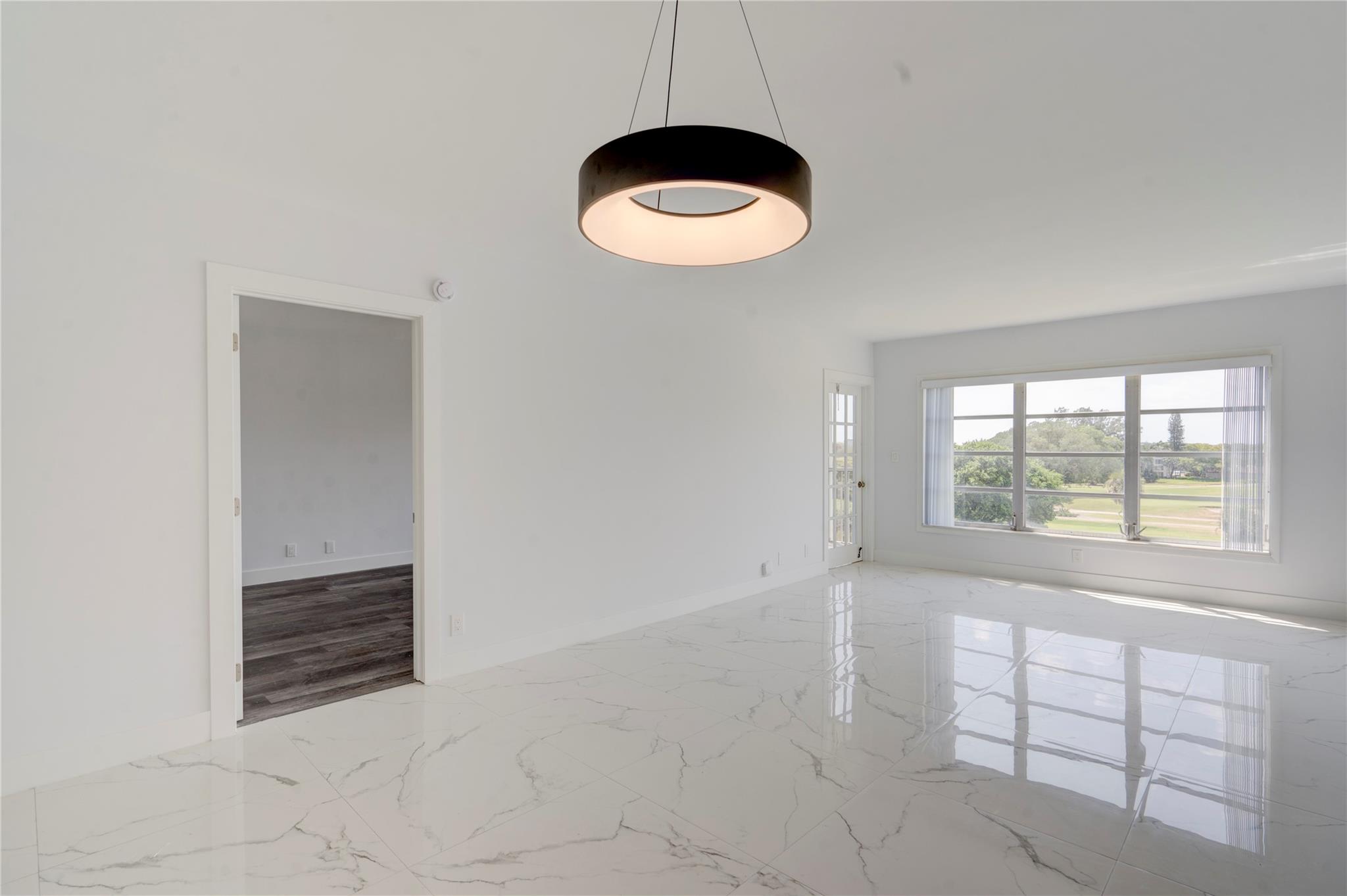 No 8 Palm-Aire Country Cl - Residential Lease