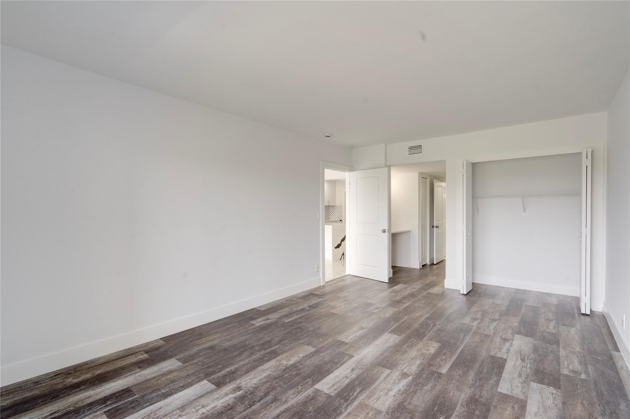 No 8 Palm-Aire Country Cl - Residential Lease