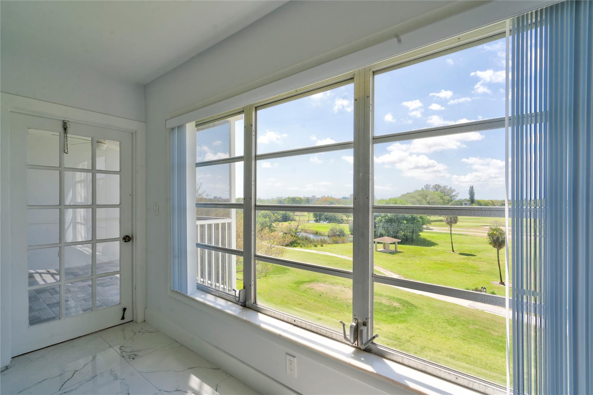 No 8 Palm-Aire Country Cl - Residential Lease