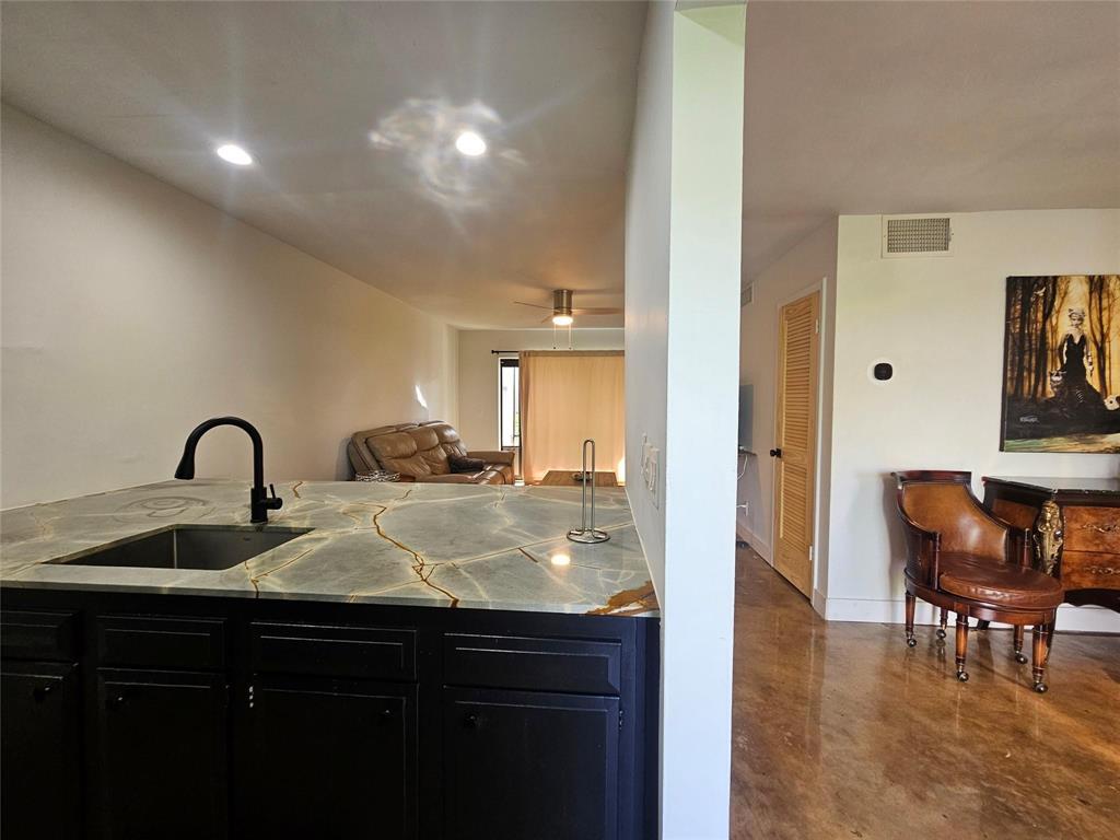 825 NW 13th Street 110