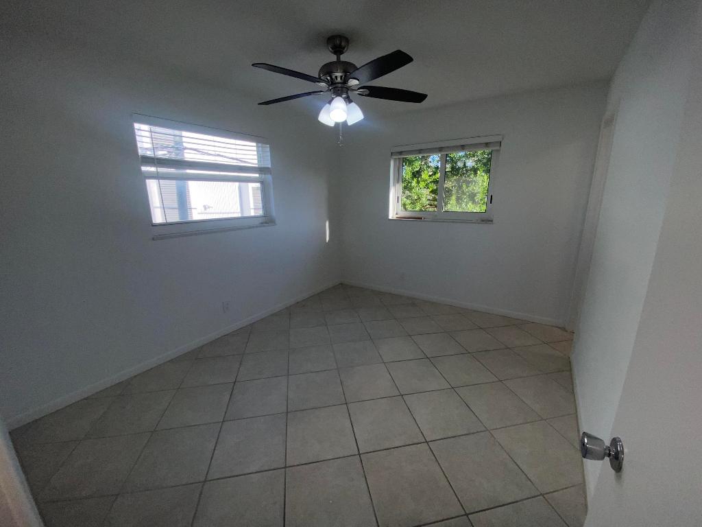 CASA DE PLAYA OF LAKE WORTH CONDO - Residential Lease