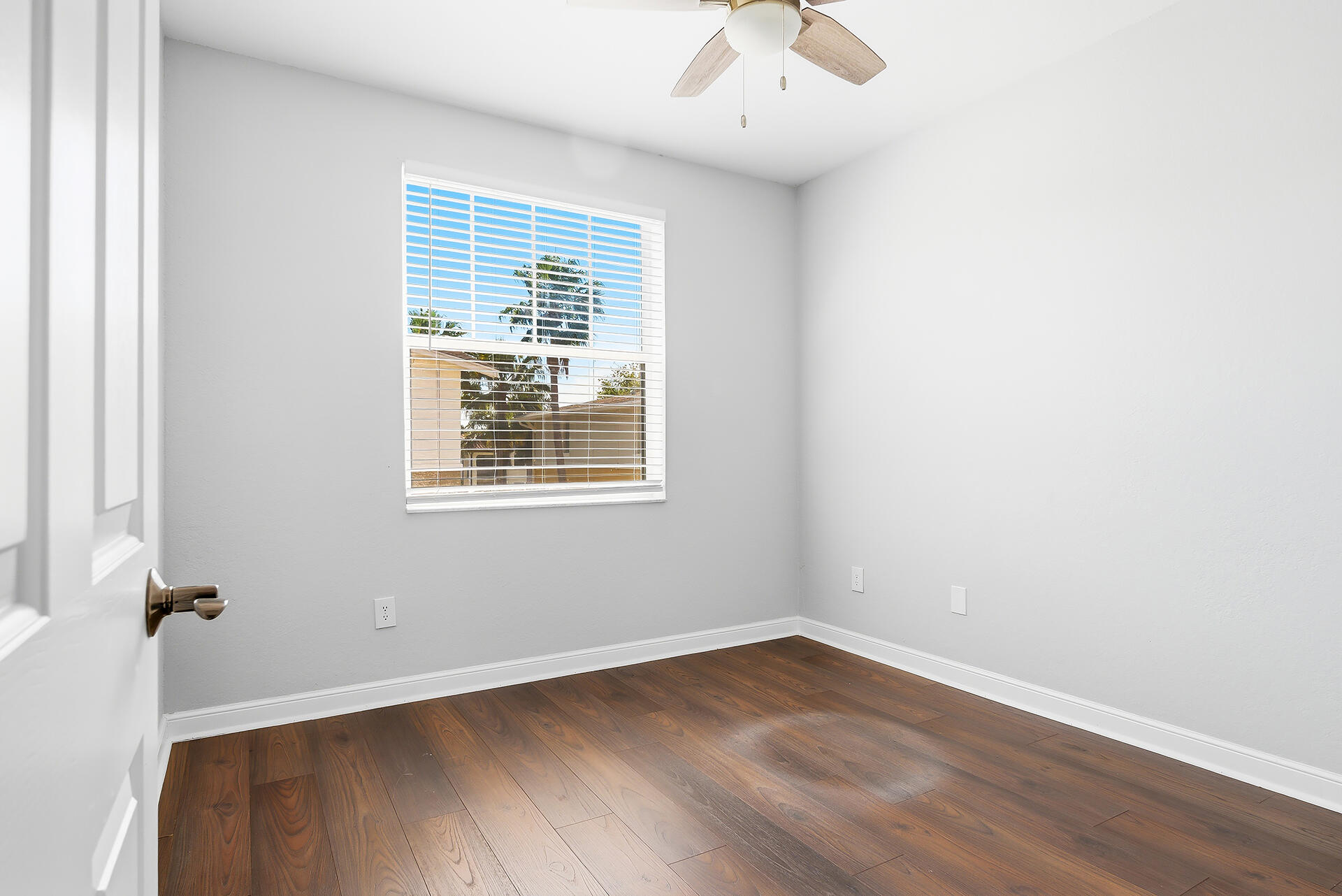 CITYSIDE CONDO - Residential