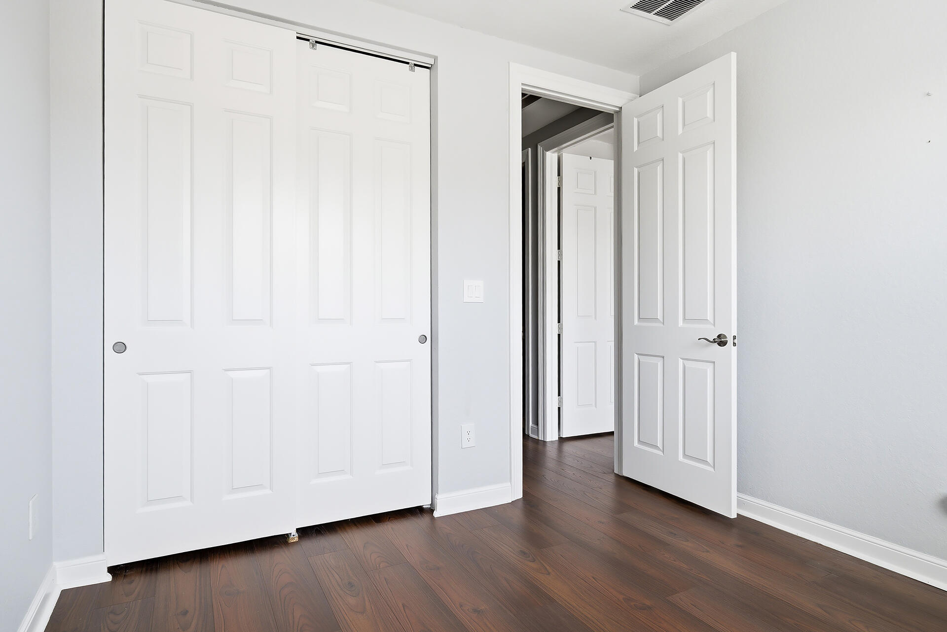 CITYSIDE CONDO - Residential