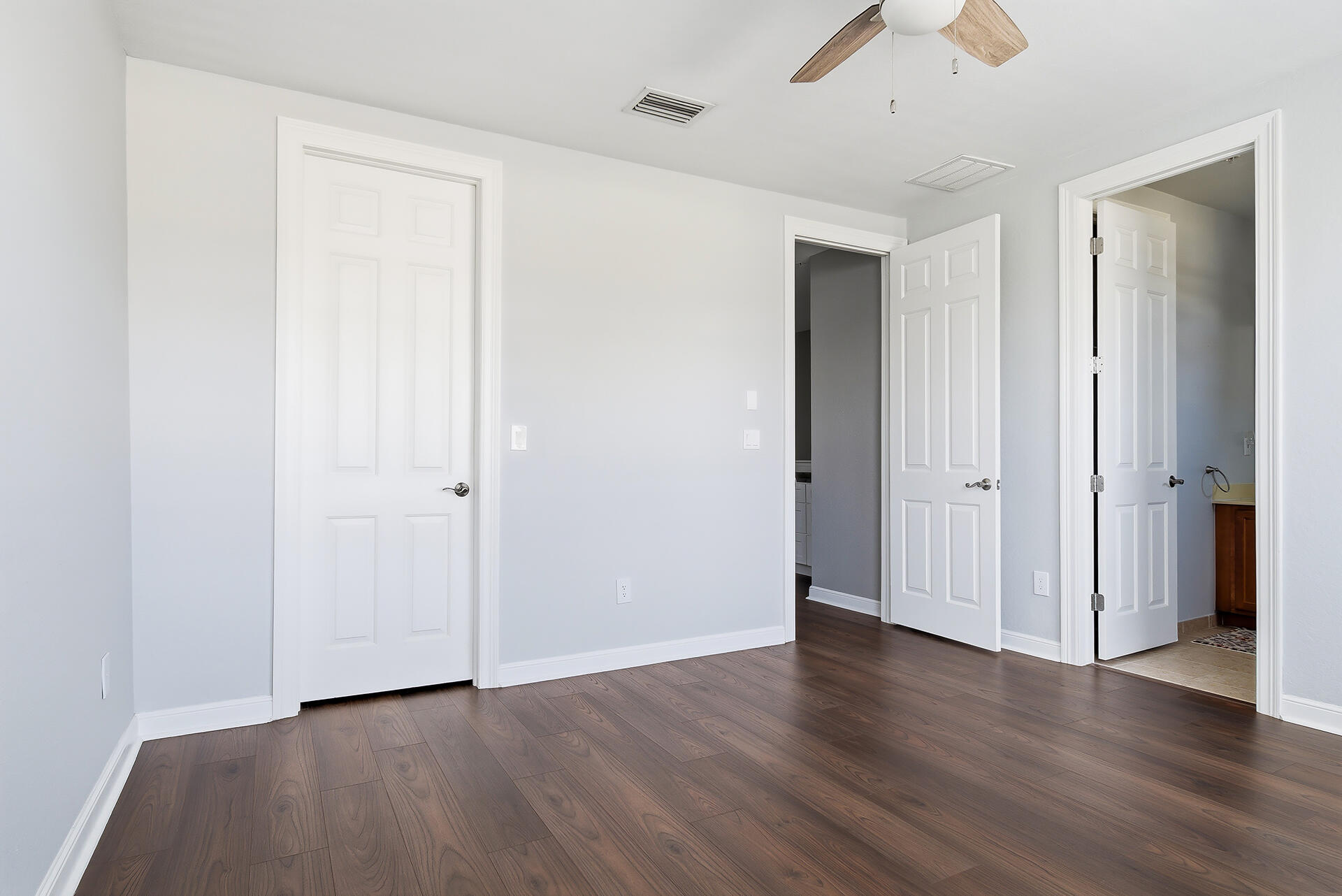 CITYSIDE CONDO - Residential