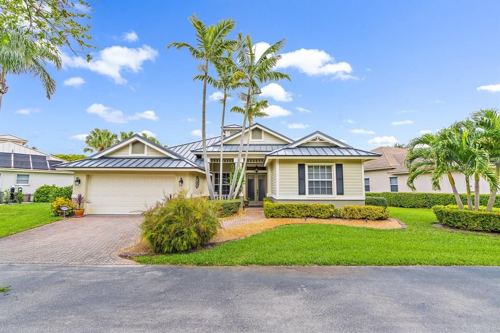 Photo of 8275 SE Governors Way, Hobe Sound, FL 33455 (MLS # R10697658)