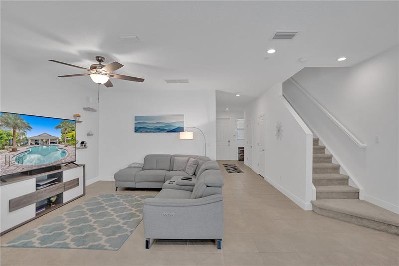 SANDPIPER POINTE - Residential