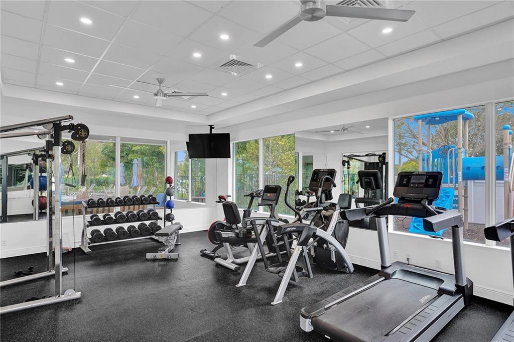 SANDPIPER POINTE - Residential