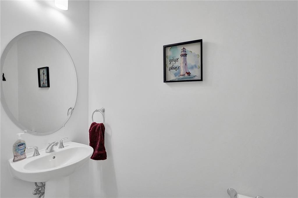 SANDPIPER POINTE - Residential