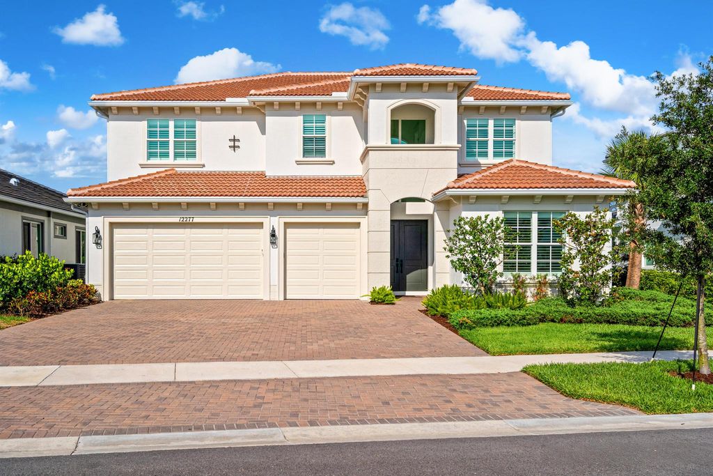 Photo of 12277 Waterstone Circle, Palm Beach Gardens, FL 33412 (MLS # R11093782)