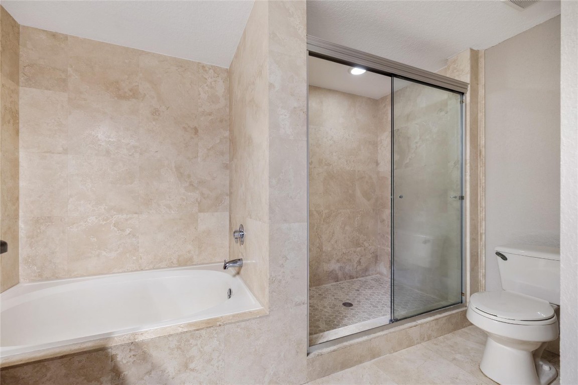 THE BELMONT AT NORTH LAUD - Residential