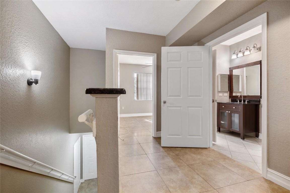 THE BELMONT AT NORTH LAUD - Residential