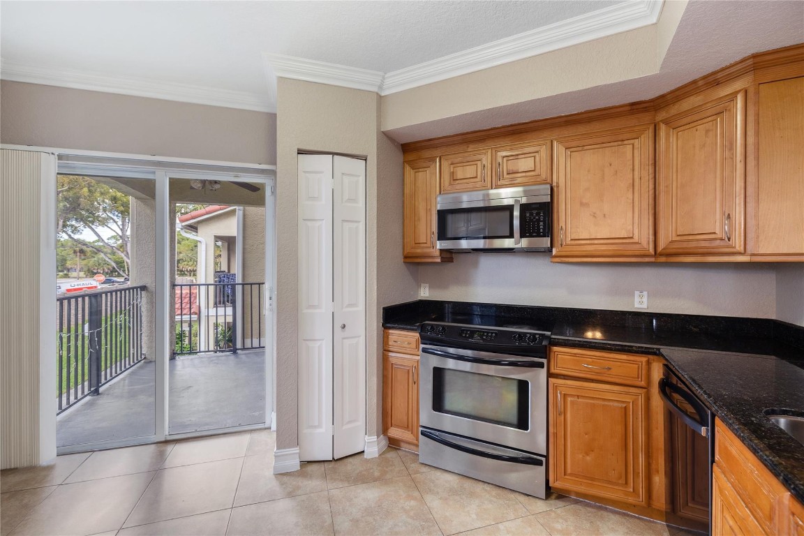 THE BELMONT AT NORTH LAUD - Residential