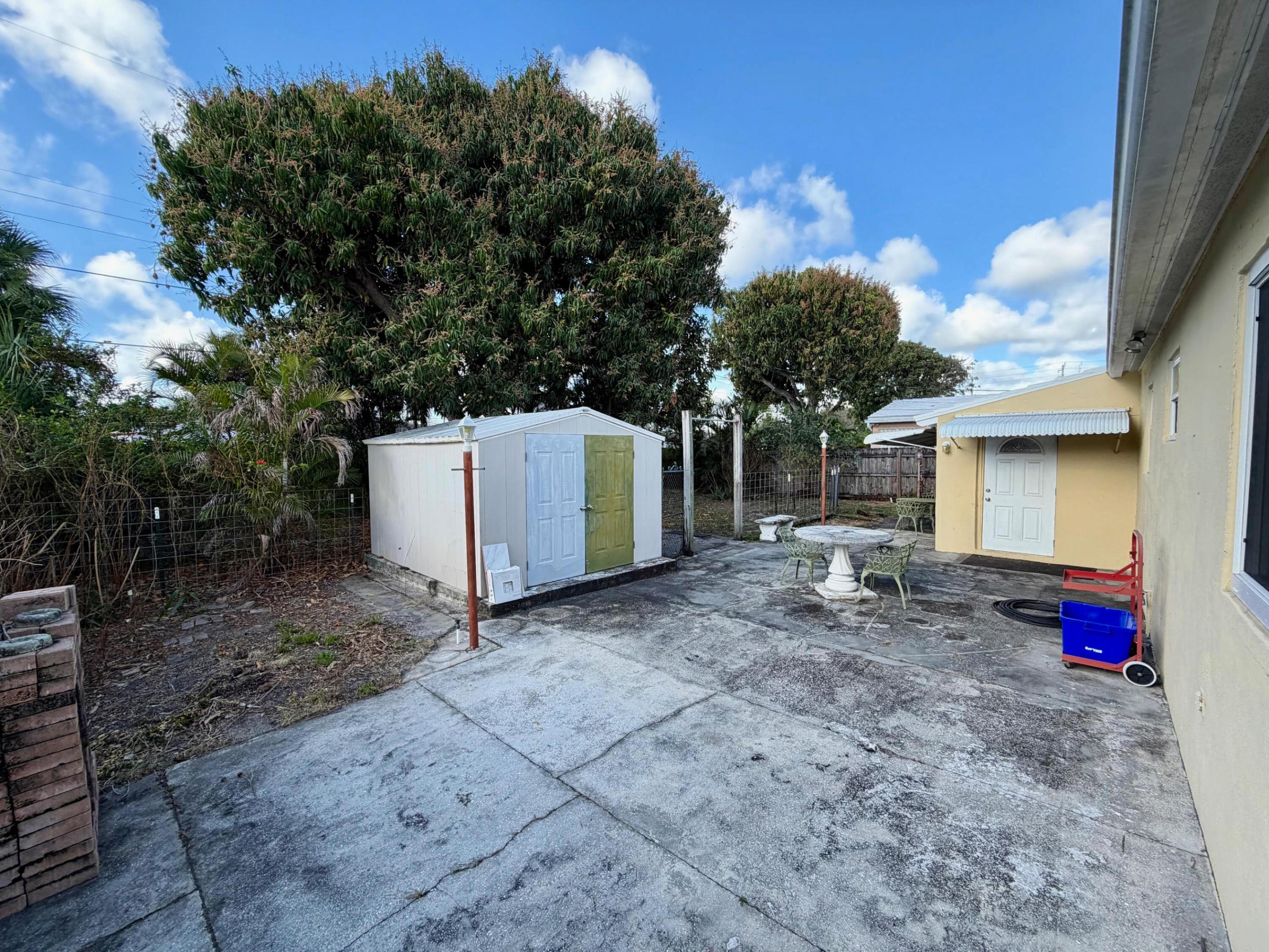 BROADMOOR SEC 4 - Residential