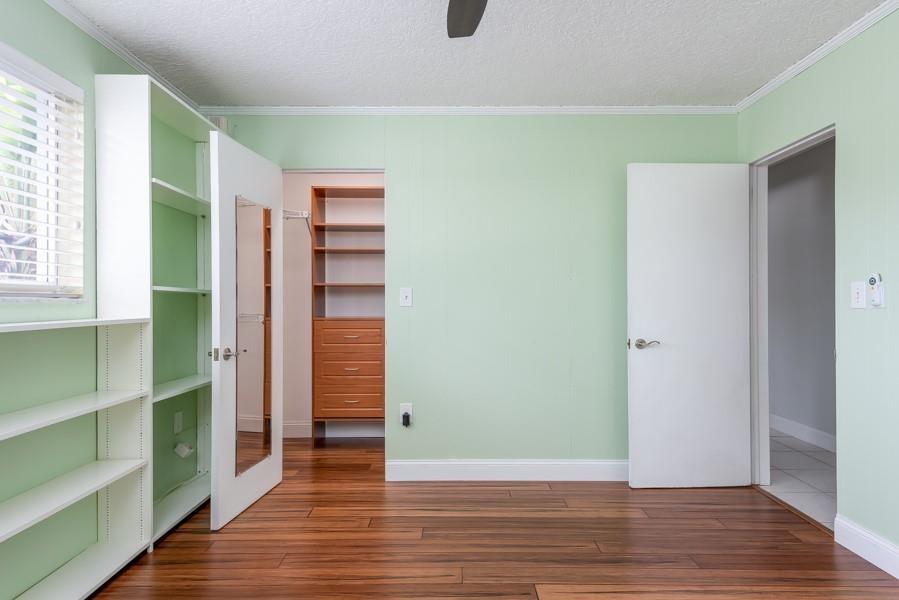 Hollywood Lakes Sec 1-32 - Residential