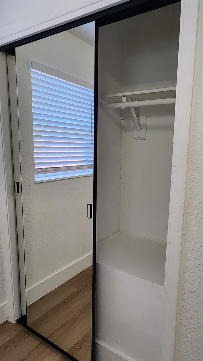 Bonnie Loch Sec 1 51-5 B - Residential Lease