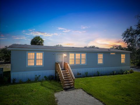 165 S Zambria Street Clewiston FL 33440