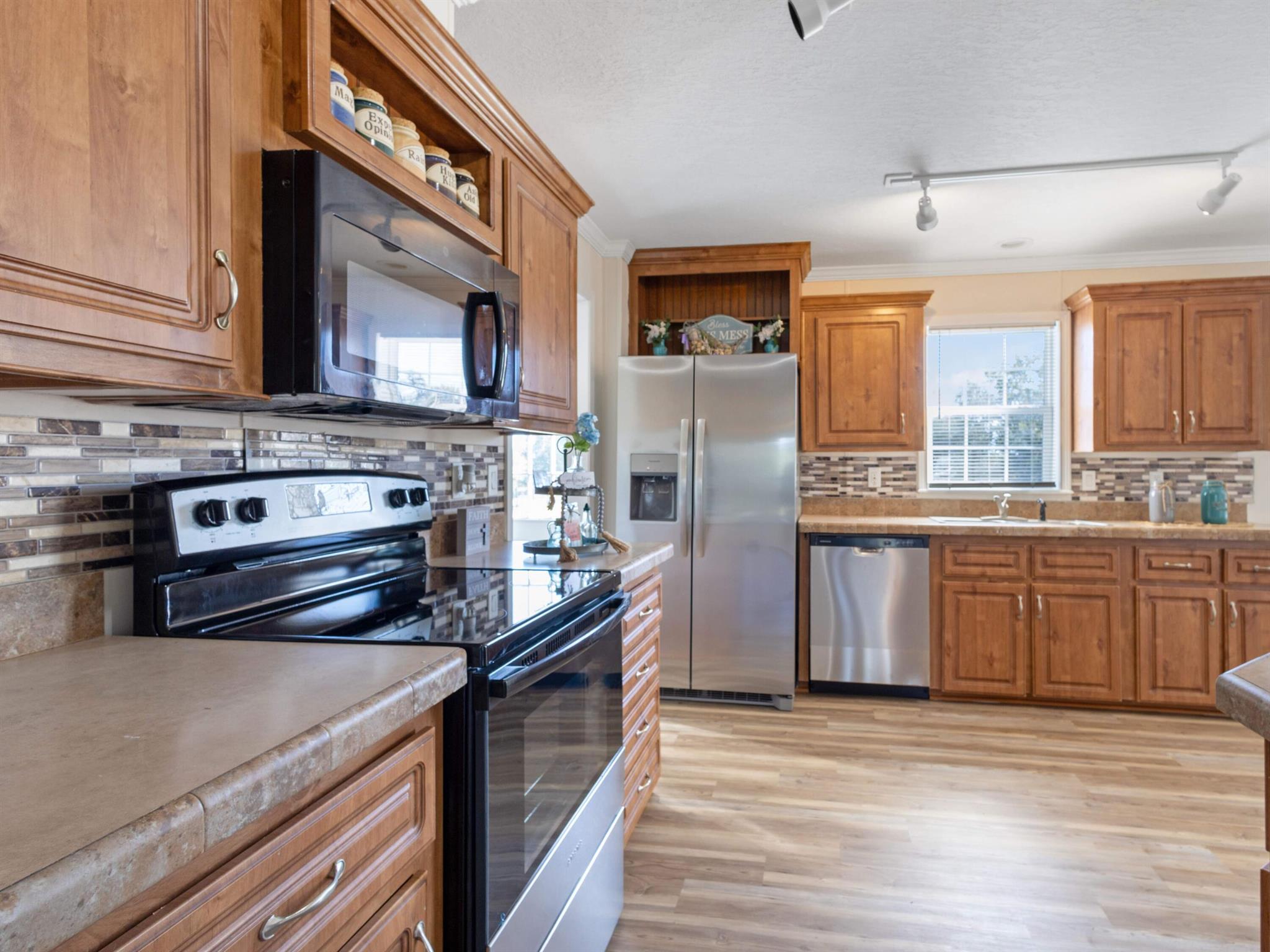 MONTURA RANCH UNREC SEC 2 - Residential