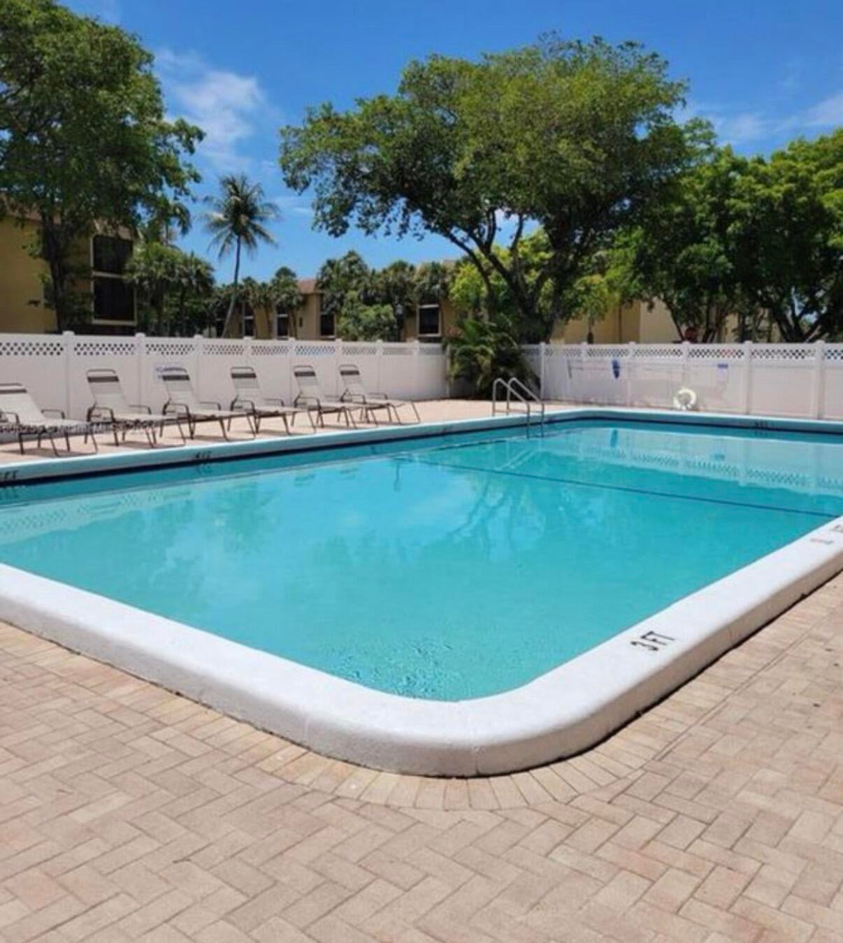 480 NW 20th Street NW 2120