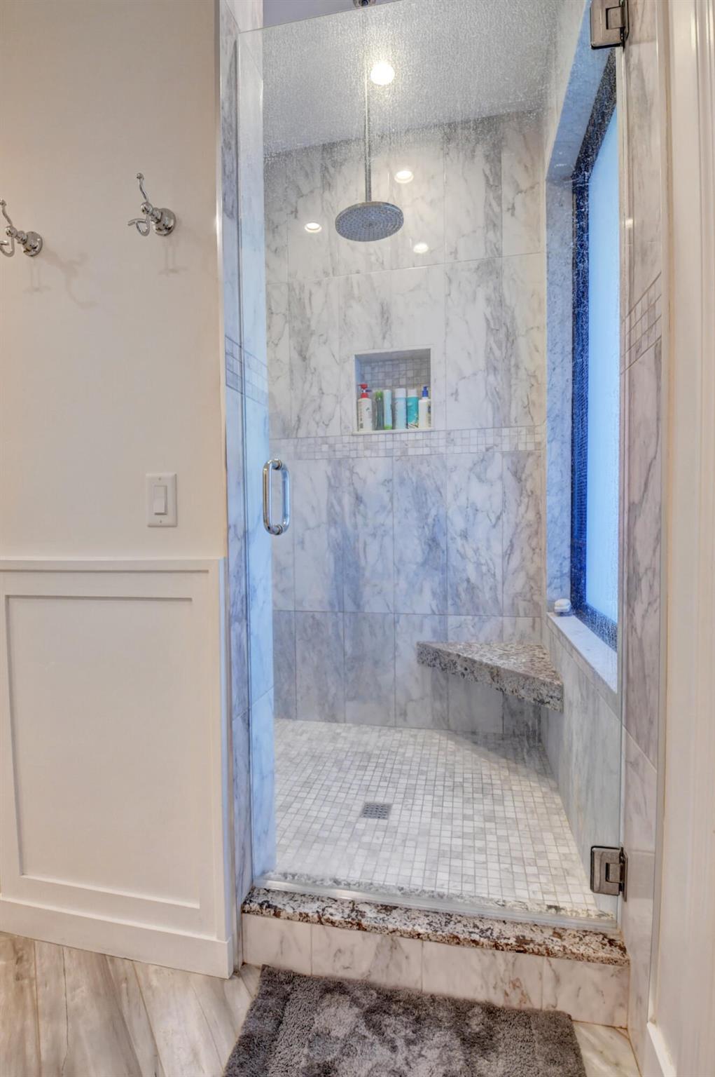 OAK RUN - Residential