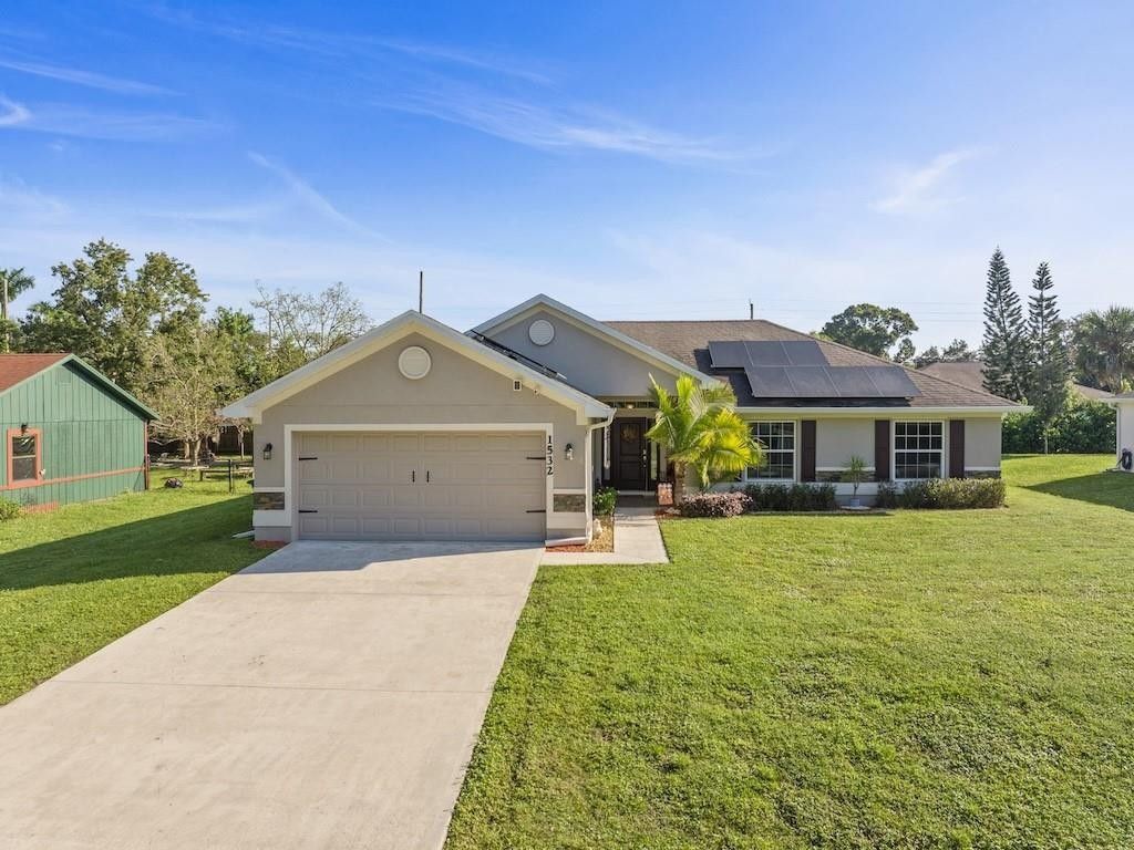 Photo of 1532 Eastlake Lane, Sebastian, FL 32958 (MLS # F10532937)