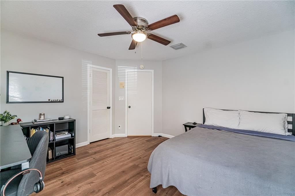 Pine Ridge 112-37 B - Residential