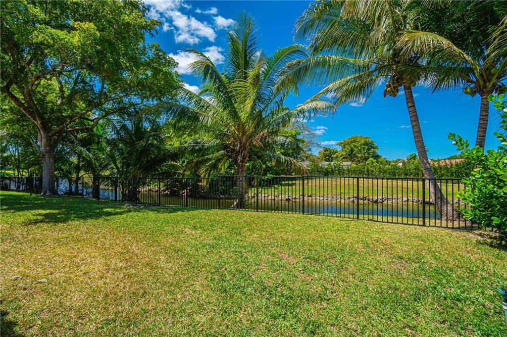 Pine Ridge 112-37 B - Residential