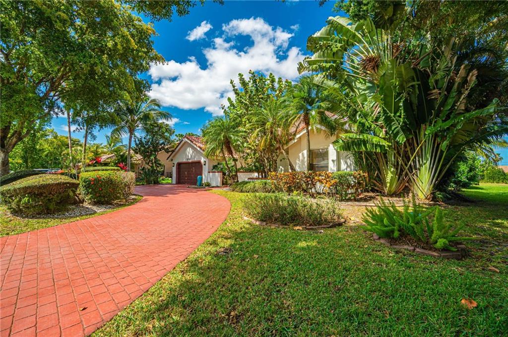 Pine Ridge 112-37 B - Residential