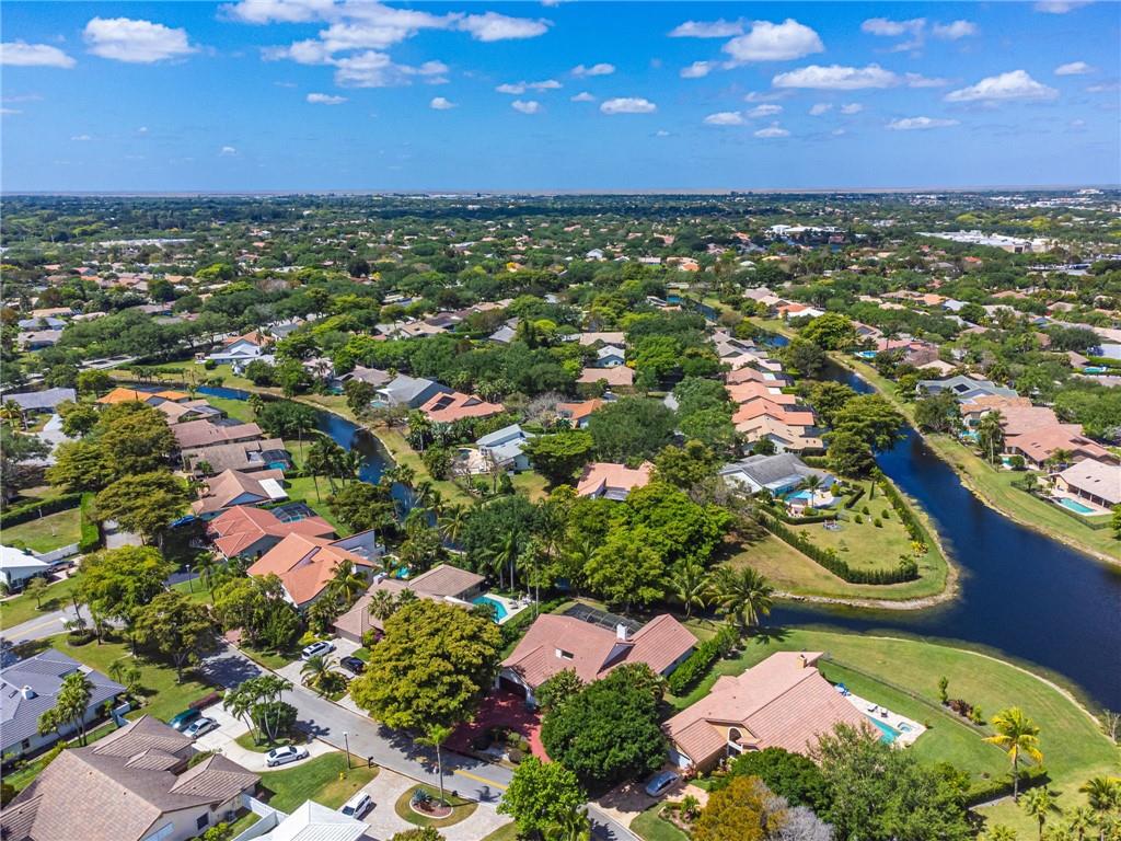 Pine Ridge 112-37 B - Residential