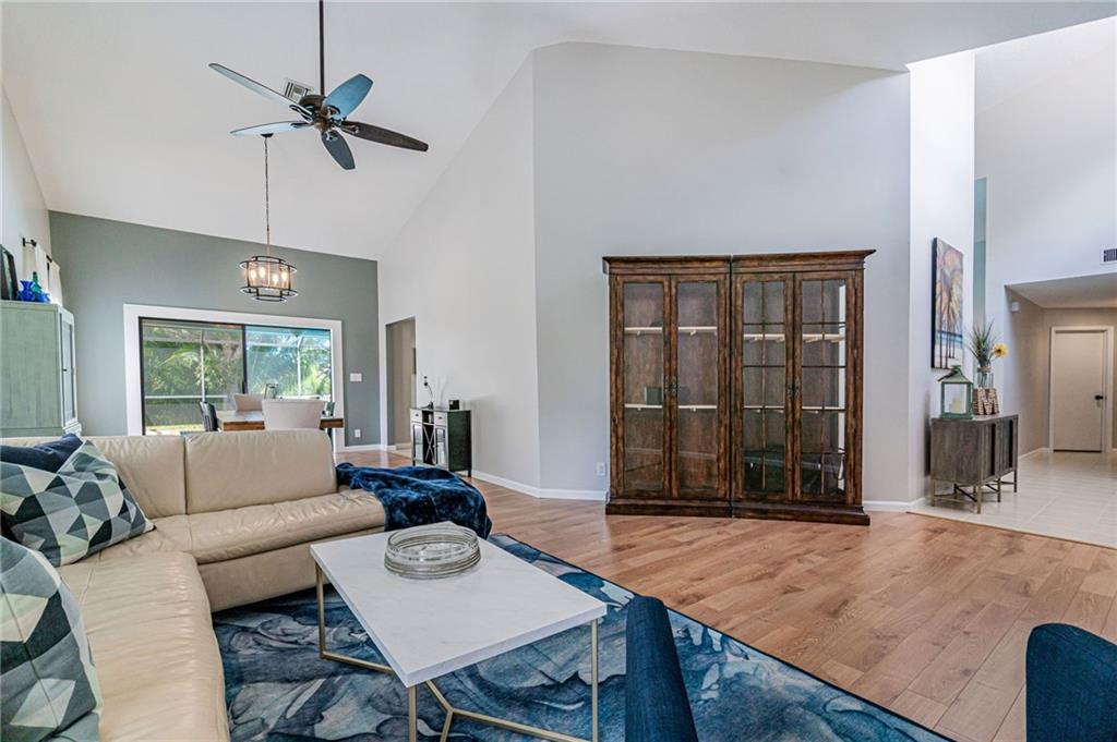 Pine Ridge 112-37 B - Residential