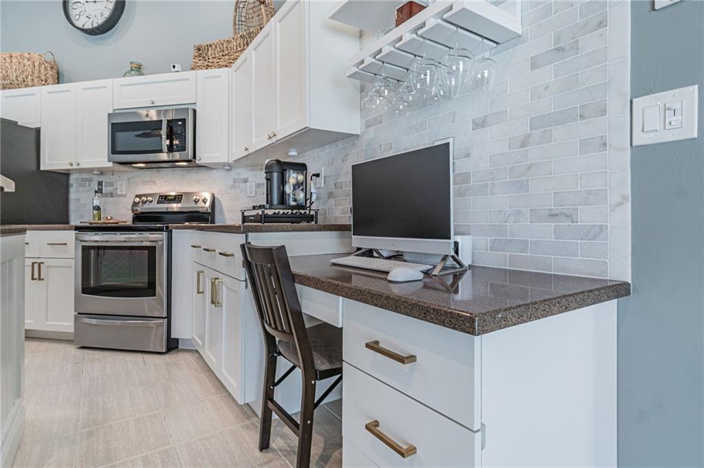 Pine Ridge 112-37 B - Residential
