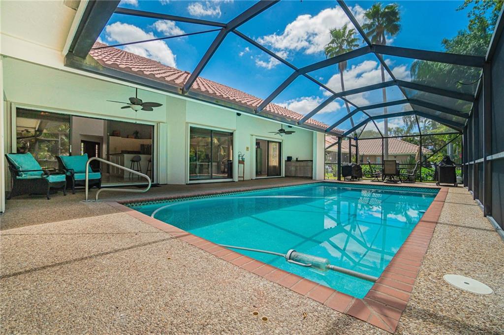 Pine Ridge 112-37 B - Residential