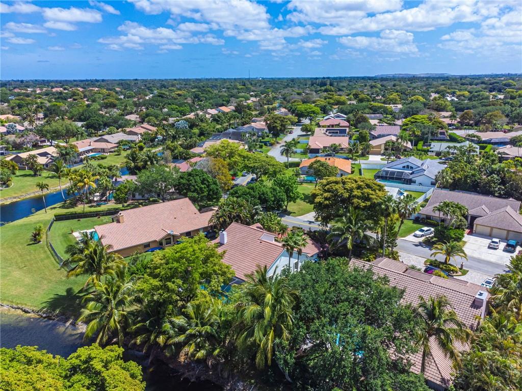 Pine Ridge 112-37 B - Residential