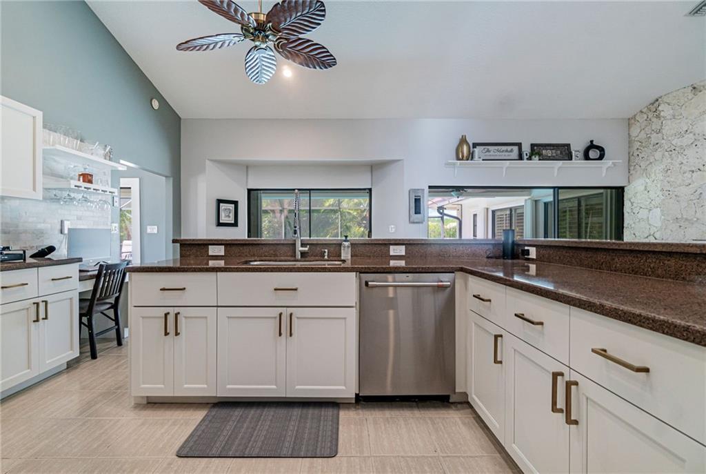 Pine Ridge 112-37 B - Residential