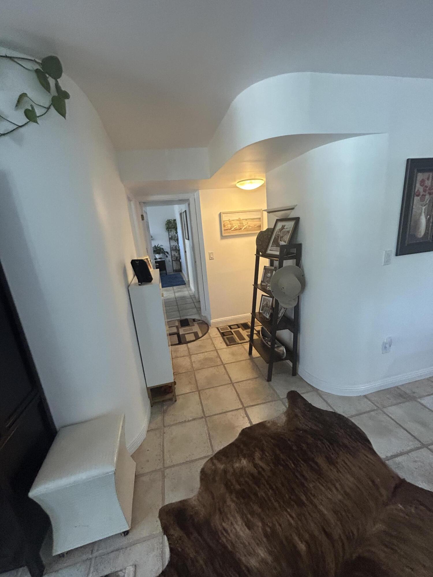 RIVER REACH CONDOMINIUM IV - Residential