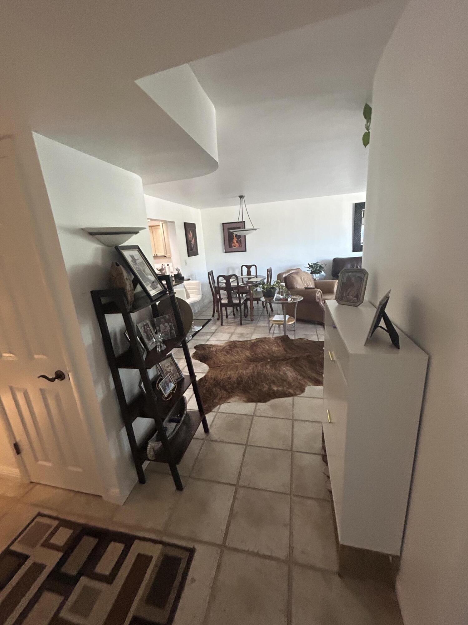 RIVER REACH CONDOMINIUM IV - Residential