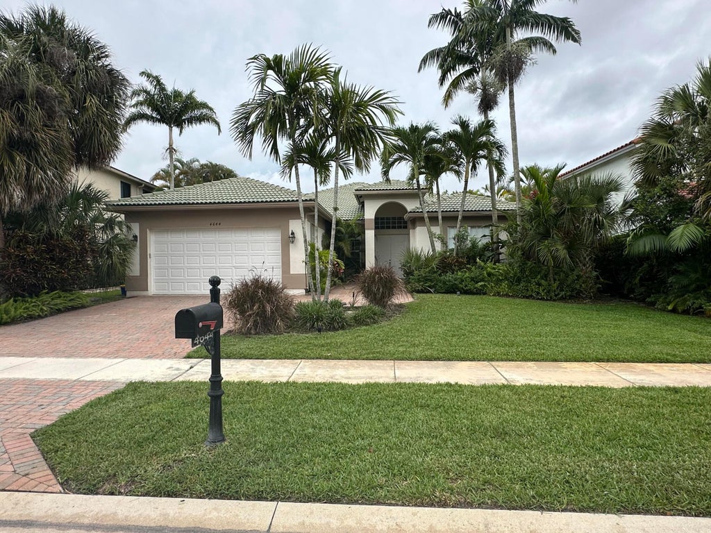 Photo of 4644 WINDWARD COVE Lane N, Wellington, FL 33449 (MLS # B26080648)