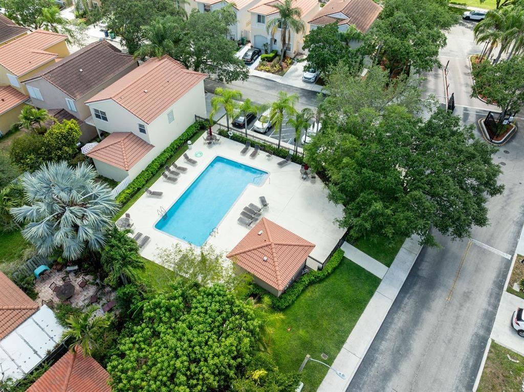 ROCK CREEK Ph Two 104-34 - Residential