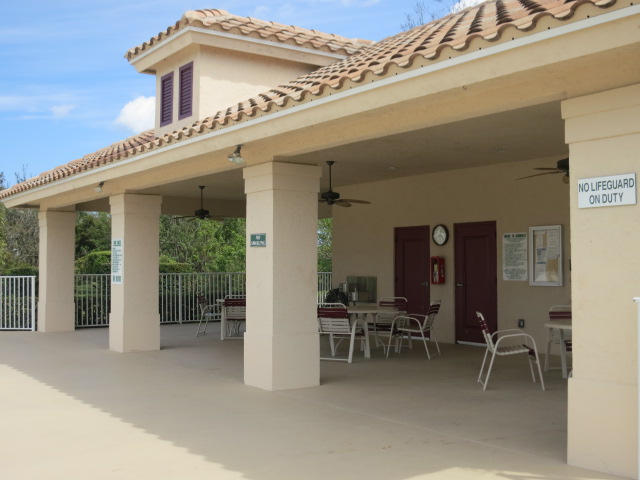 DOUBLE TREE, LOST LAKE - Residential Lease