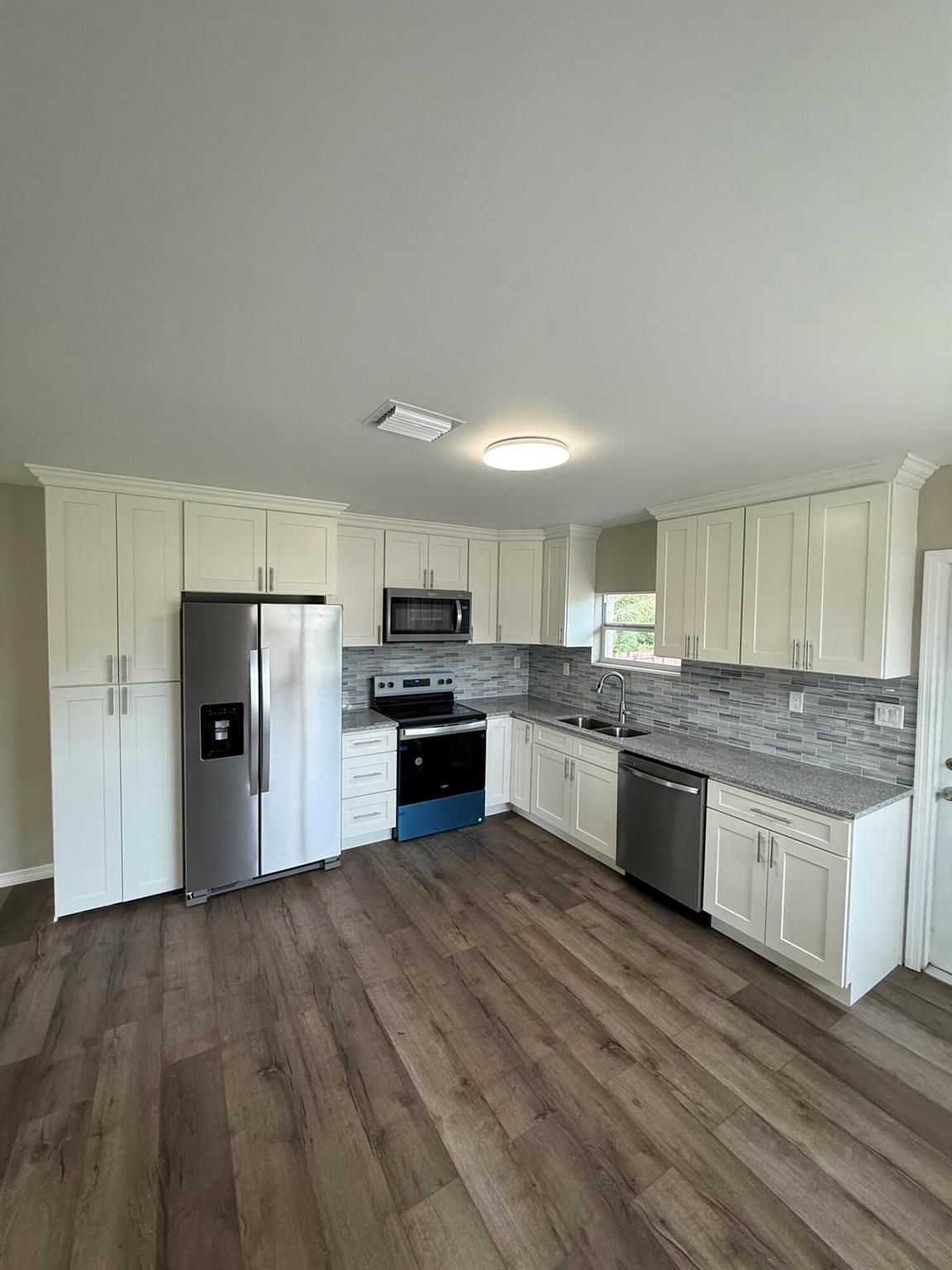 BEVERLY PARK B G IN - Residential