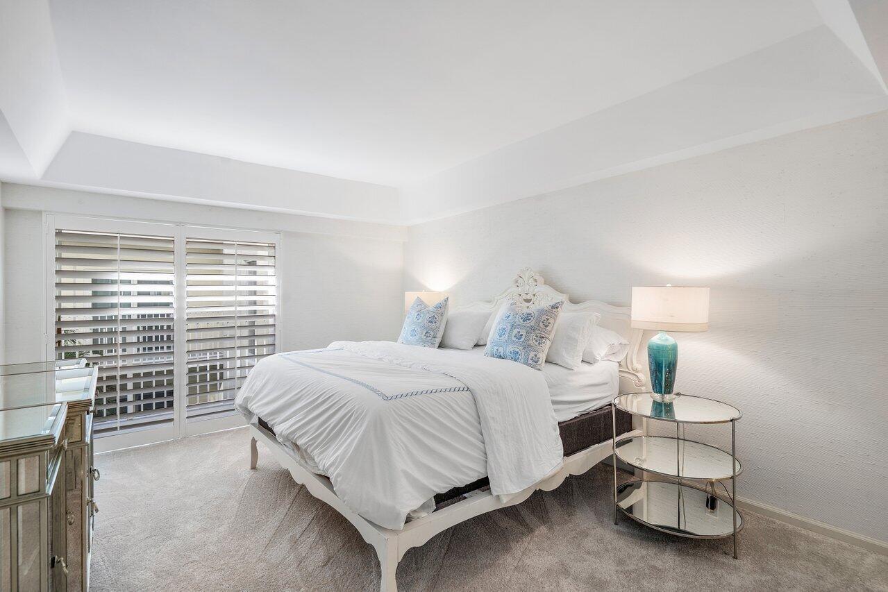 THREE FIFTY CONDO - Residential Lease
